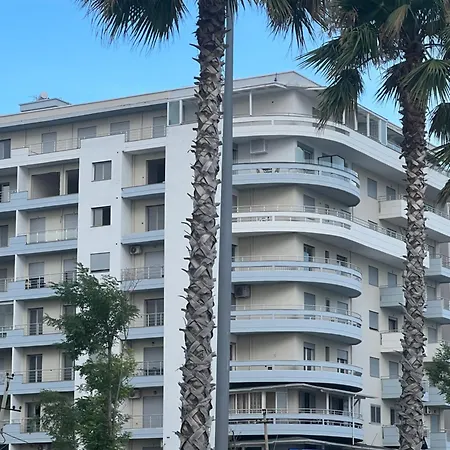 H Y P N O S E By Sea View Lägenhet Vlorë