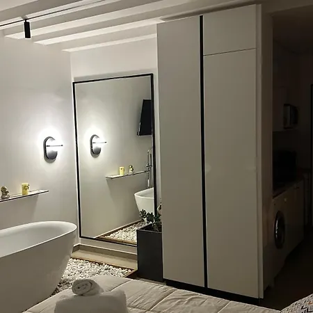 H Y P N O S E By Sea View Vlorë