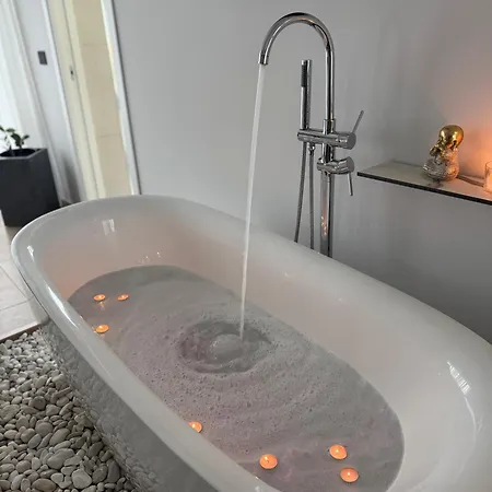 H Y P N O S E By Sea View 公寓 *