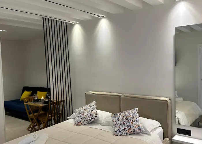 H Y P N O S E By Sea View * Vlorë