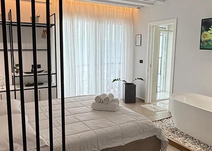 דירה H Y P N O S E By Sea View *